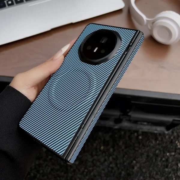 With Reboundable Hinges Carbon Fiber Grain Built-in Thin Magnetic Case For Honor Magic V 5 v5 V3 Slim Camera Protect Cover 8